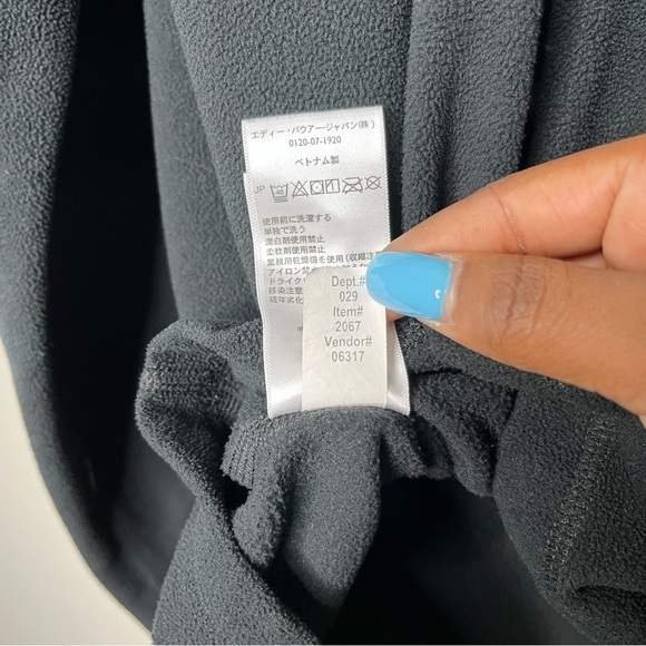 Eddie Bauer Men Cloud Layer Pro 1/4-Zip Pullover Sweater Large Black Zip Pocket - Picture 4 of 13